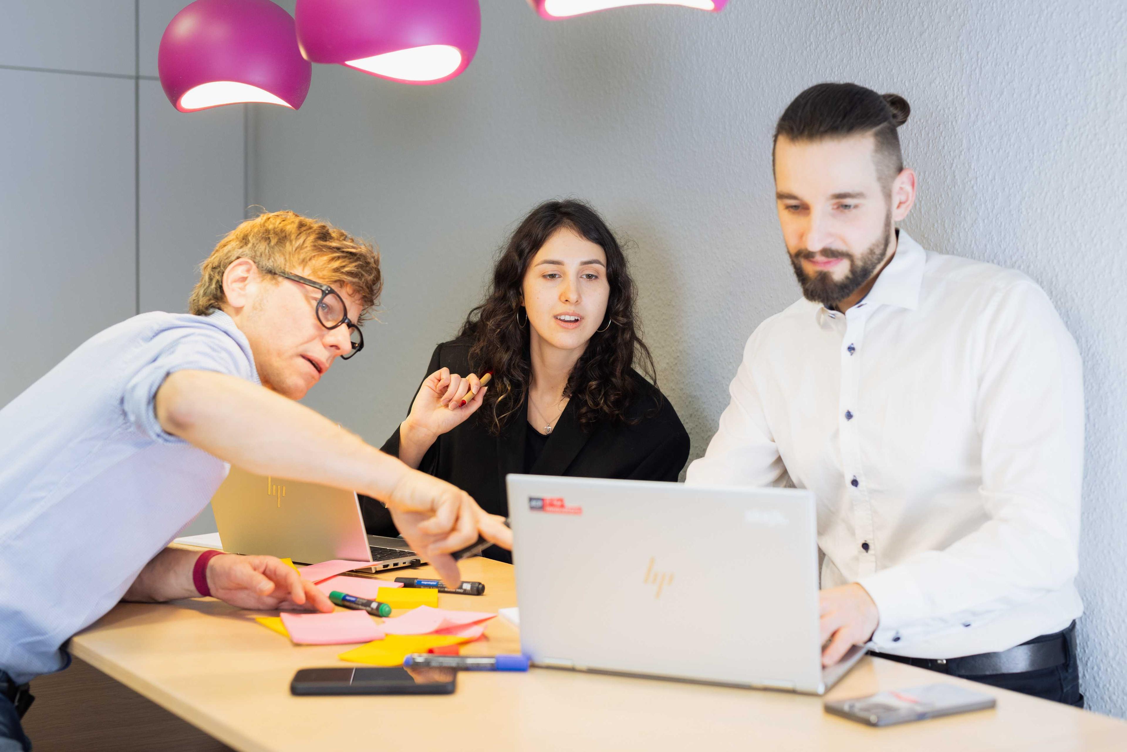 Skejlo Ueberuns 280725 2